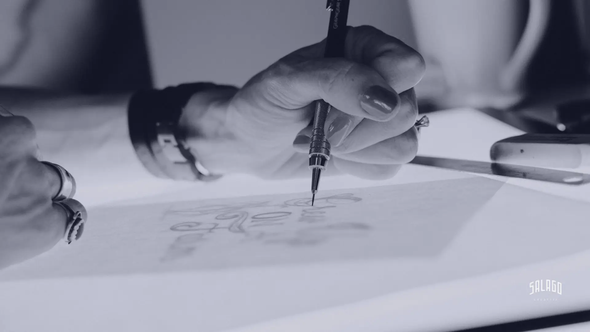 historia del logotipo